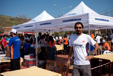 1. Bozcaada Yarımaratonu & 10K Koşusu - Kayıt Masaları