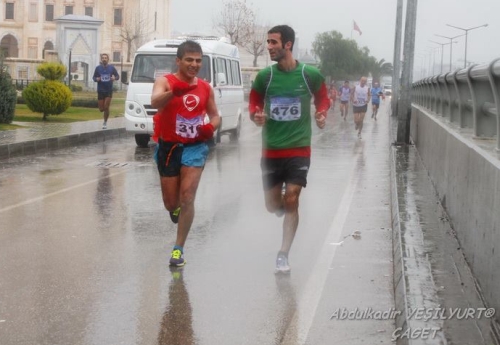 Adana yarı maratonundan bir görüntü Adana yarı maratonundan bir görüntü