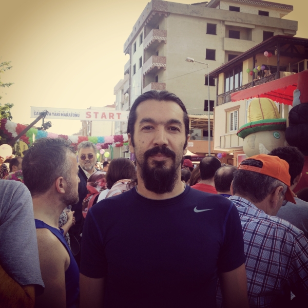Çayırova yarı maratonu start öncesi